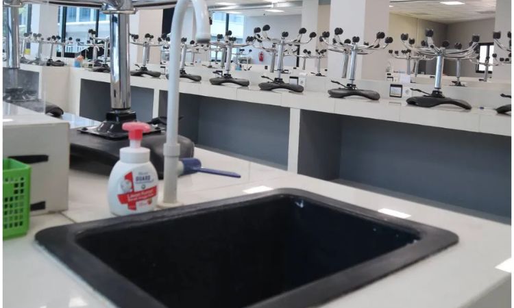 Lab Basah